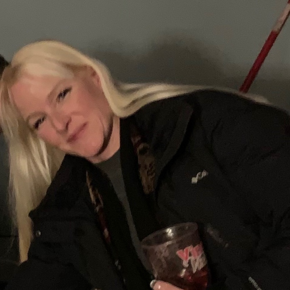 Meet your Posher, Rhonda